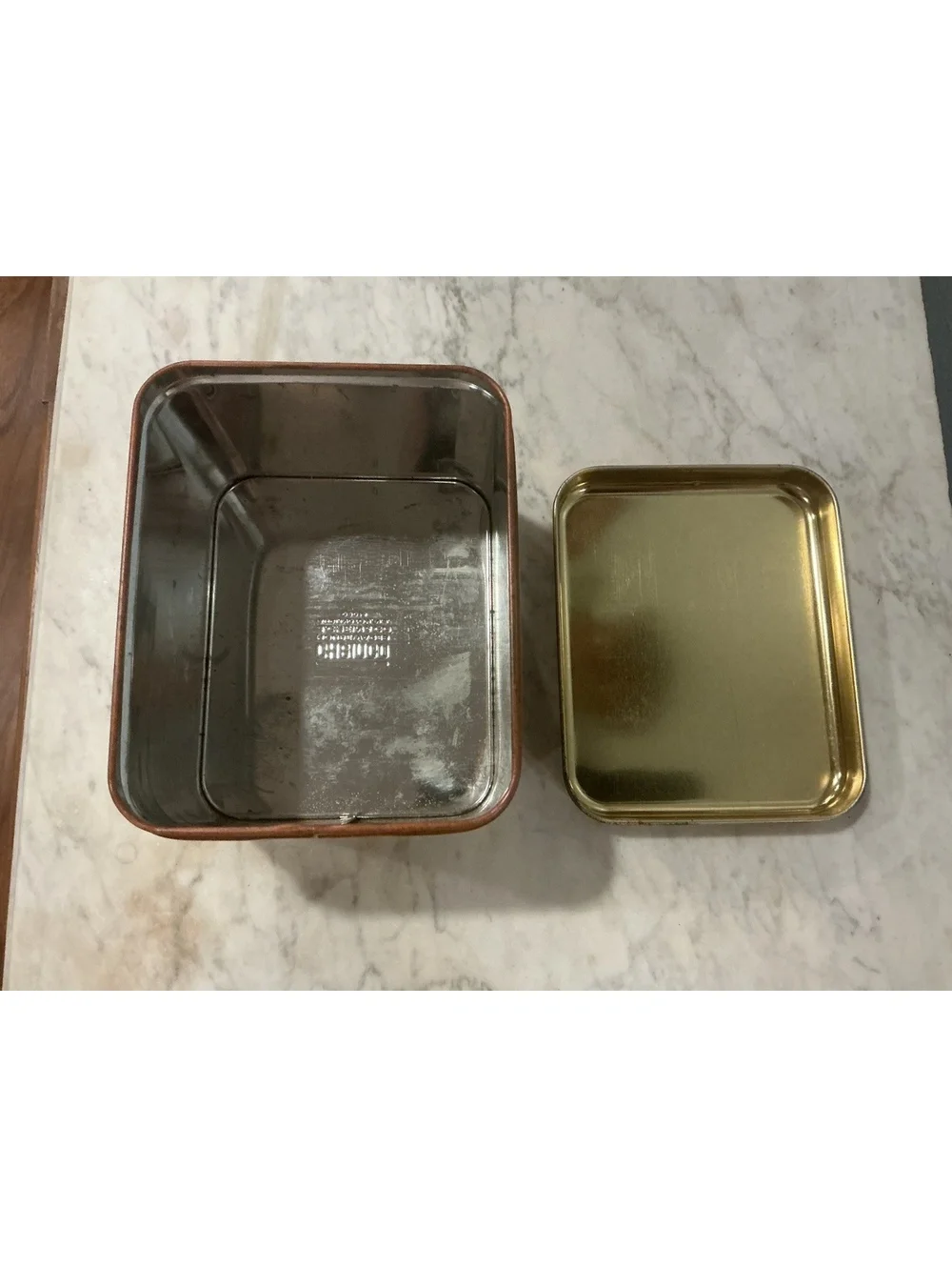 Vintage Amber Blend Tea Tin with Decorative Design